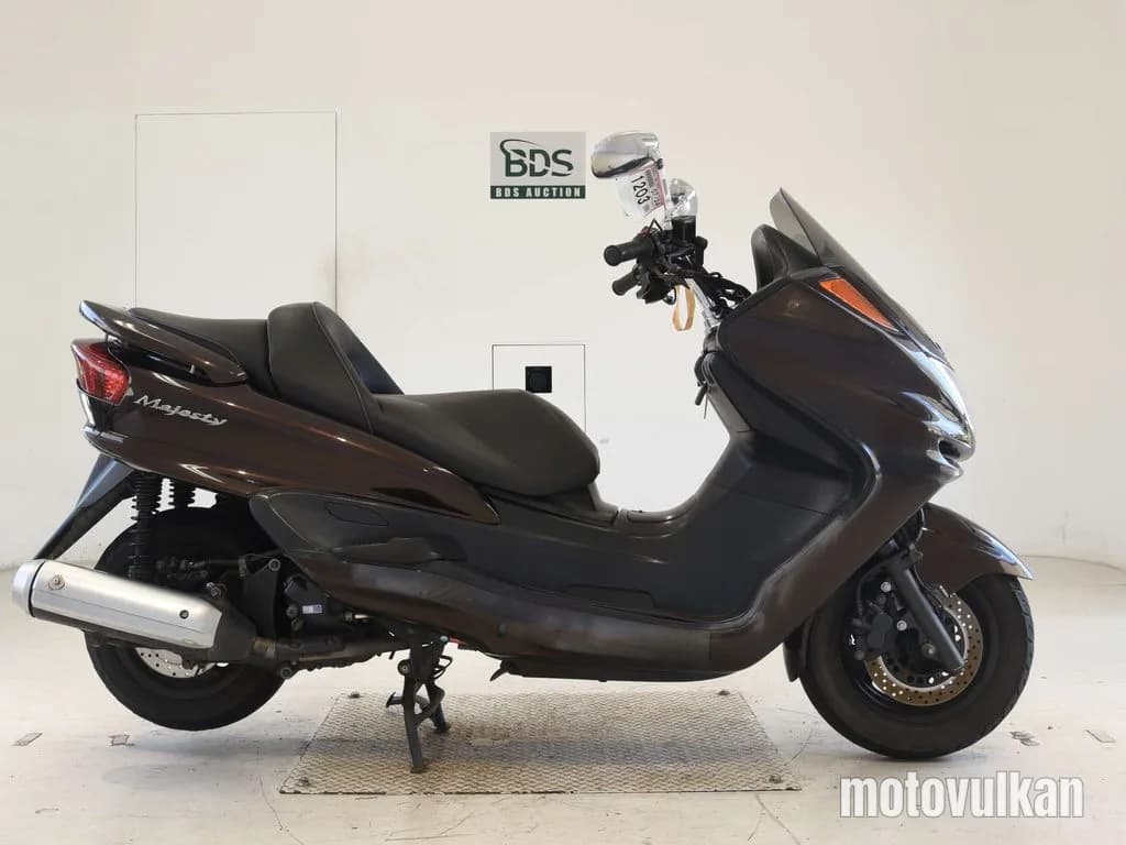 Yamaha MAJESTY250C