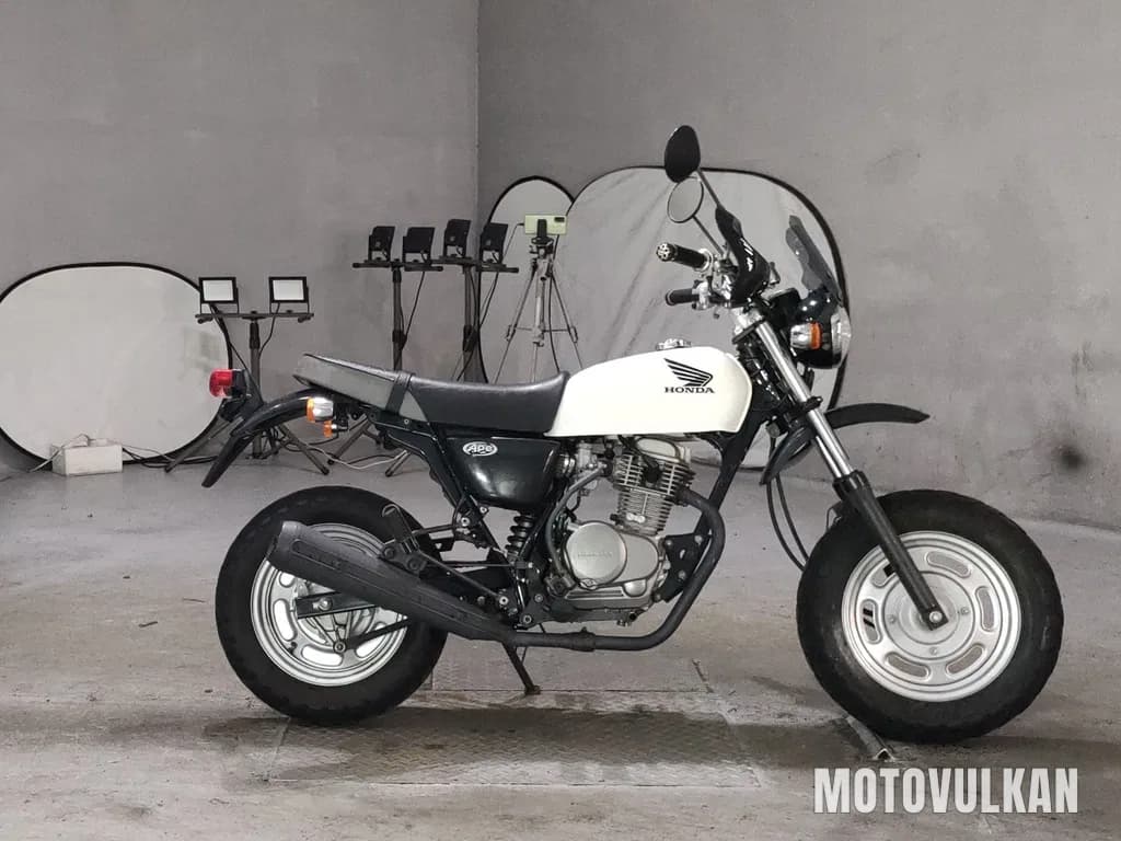Honda Ape 100