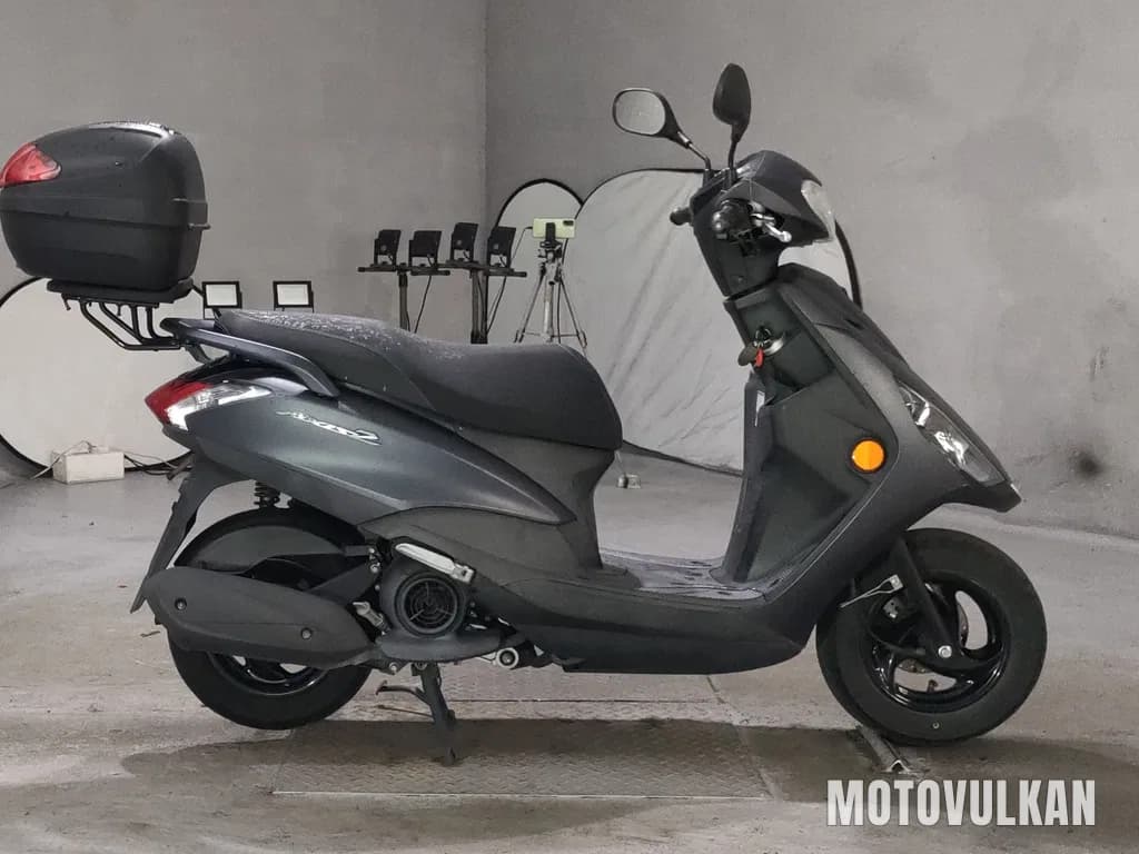 Yamaha Axis Z